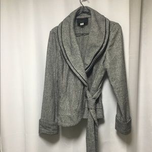A rare wrap blazer w/silver thread for shine-Med